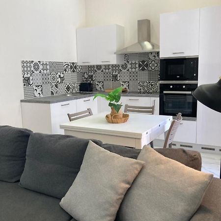 Charming Central Townhouse In Sliema By Assetflow Pro Apartment Екстериор снимка