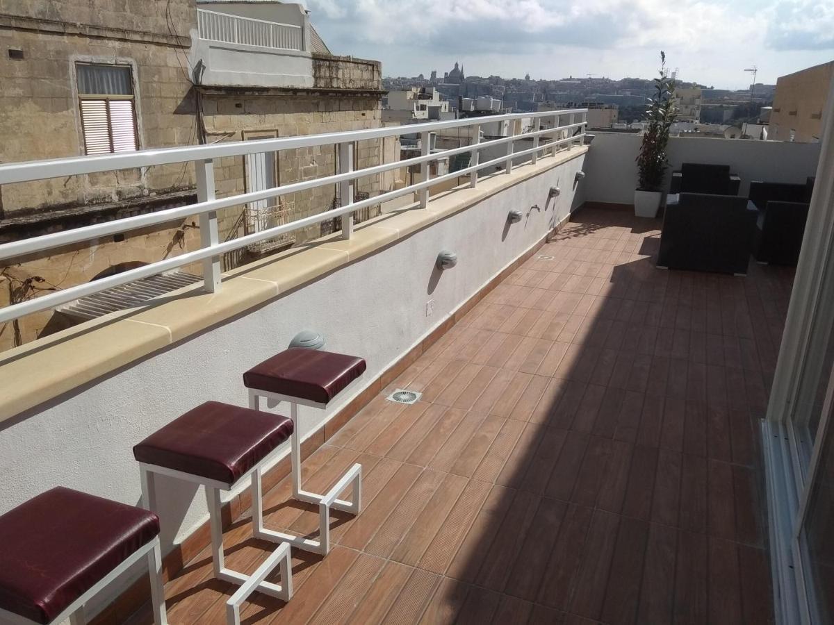 Charming Central Townhouse In Sliema By Assetflow Pro Apartment Екстериор снимка