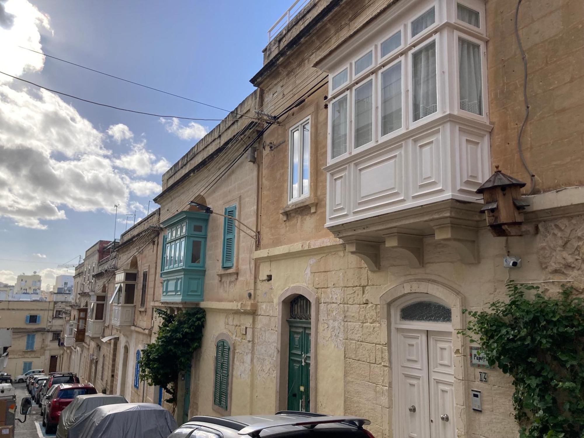 Charming Central Townhouse In Sliema By Assetflow Pro Apartment Екстериор снимка