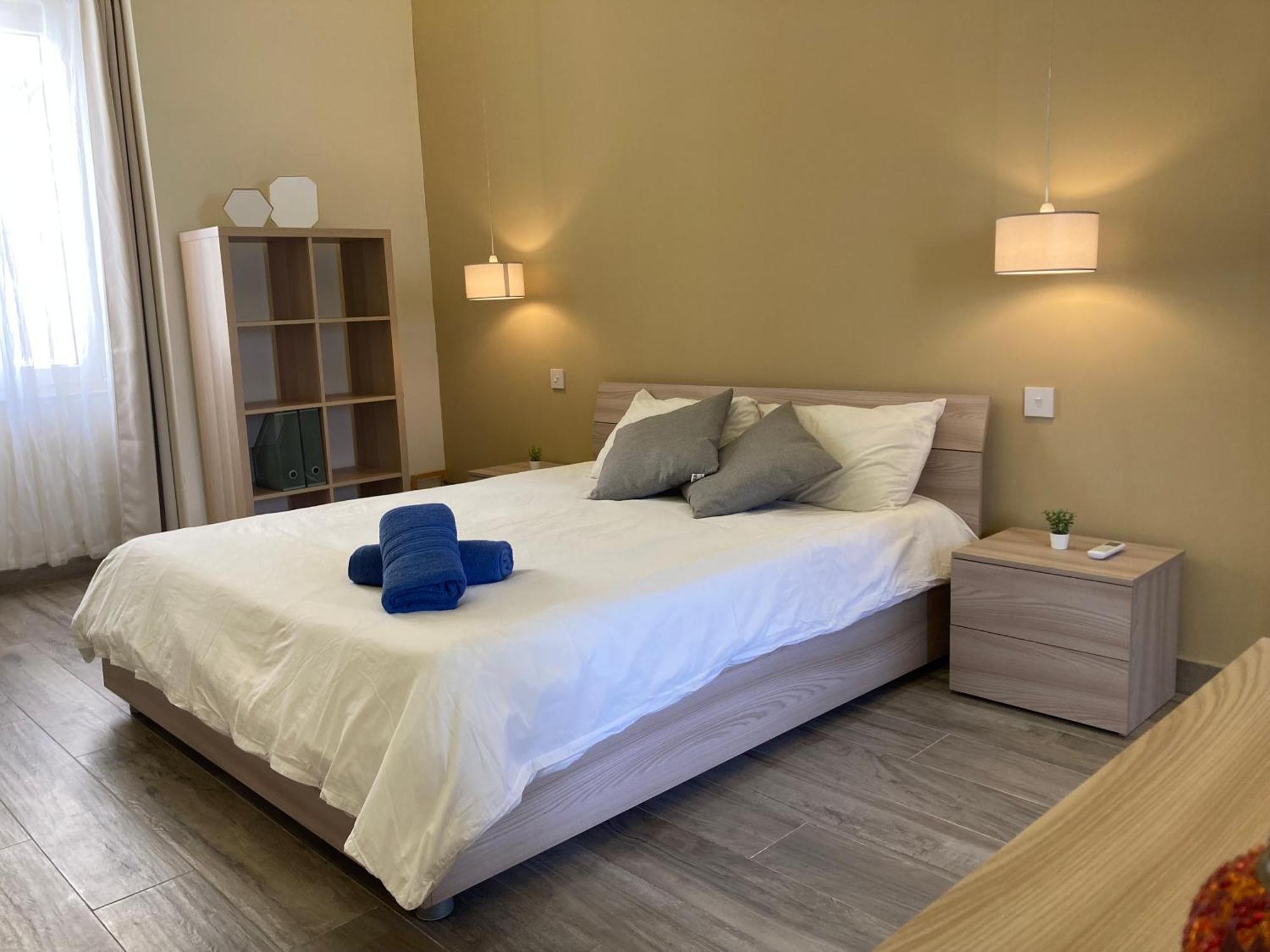 Charming Central Townhouse In Sliema By Assetflow Pro Apartment Екстериор снимка